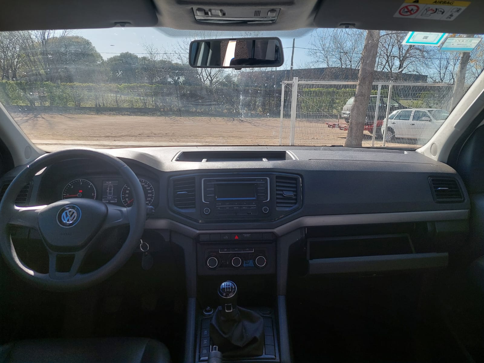 VOLKSWAGEN	AMAROK DC TDI 140CV M 4X2 EU5