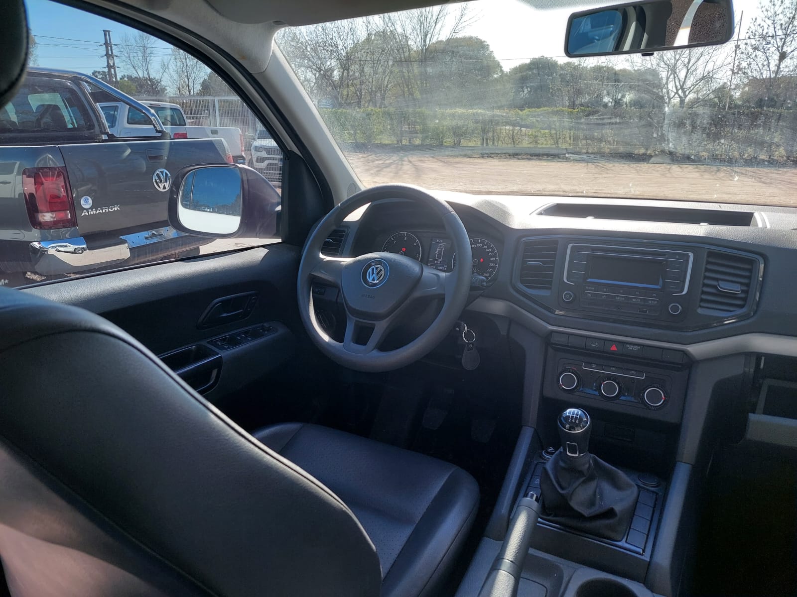 VOLKSWAGEN	AMAROK DC TDI 140CV M 4X2 EU5