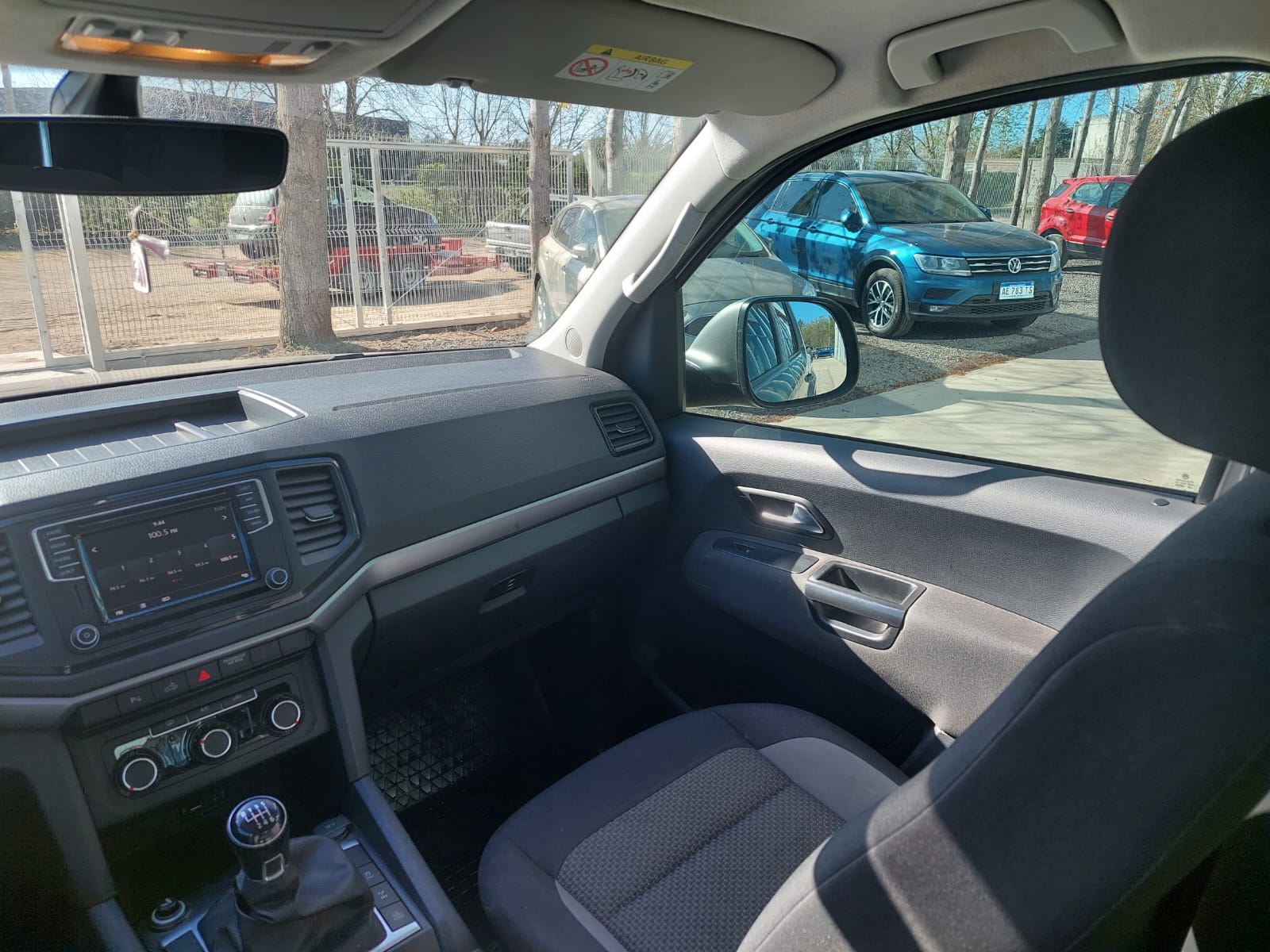 VOLKSWAGEN	AMAROK DC CONFORTLINE 4X4 MAN
