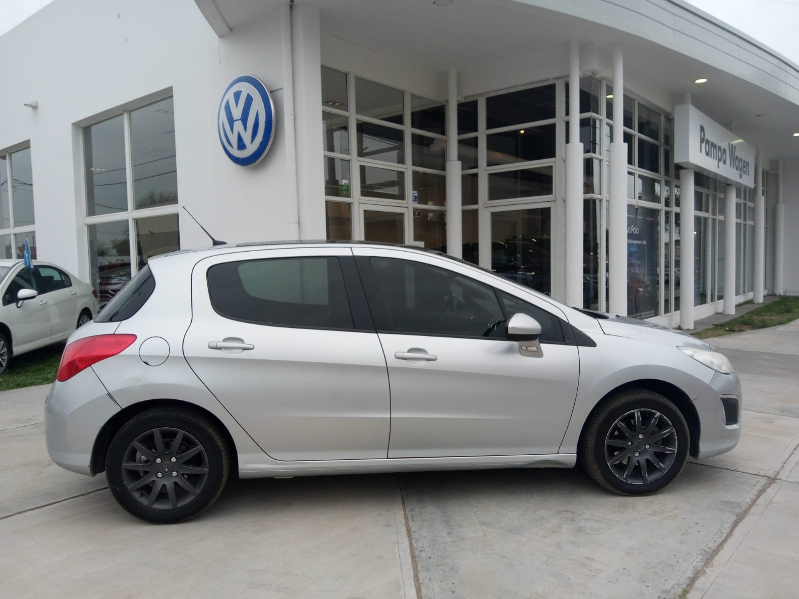 PEUGEOT	308 ALLURE 1.6N