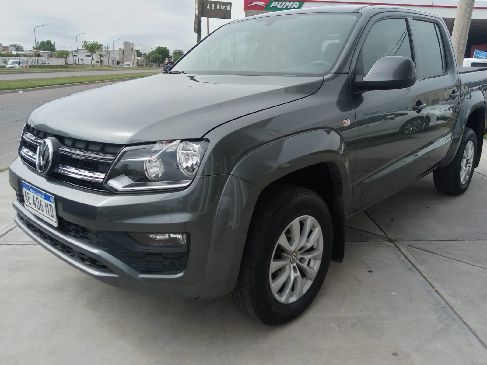 VOLKSWAGEN	NUEVA AMAROK DC 2.0L TDI 180 CV COMFORTLINE 4X2 AT