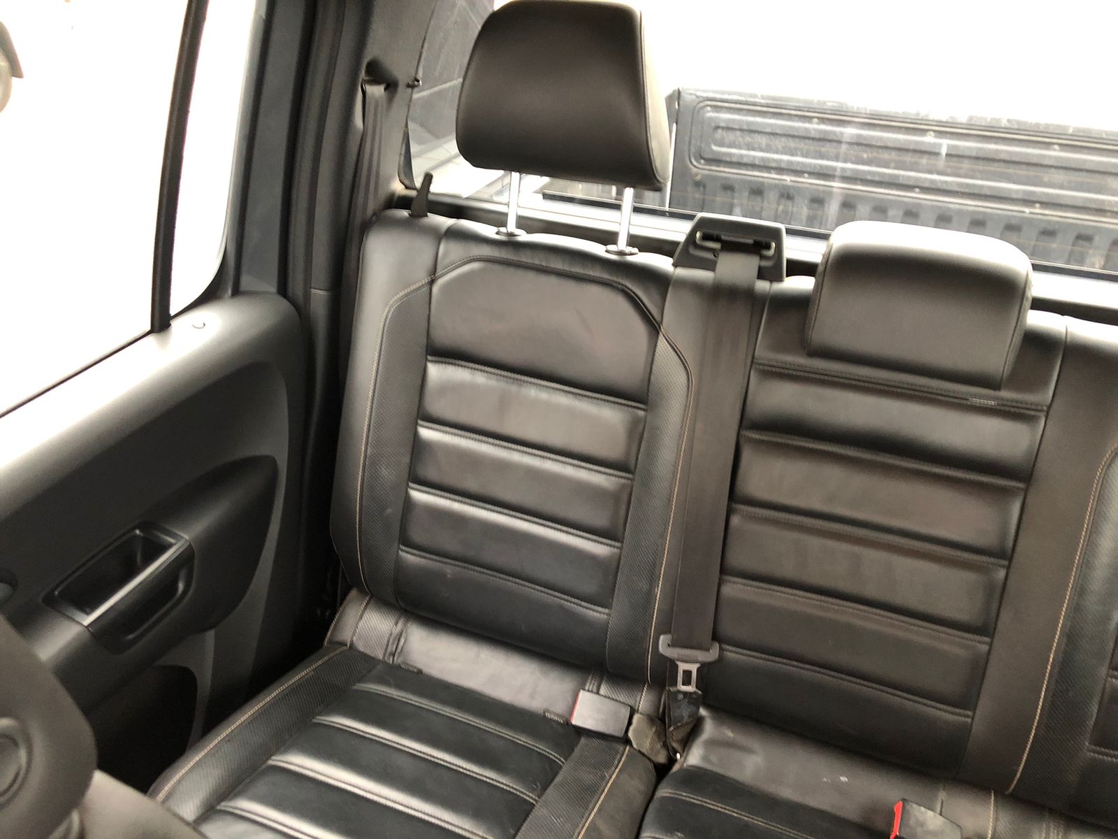 VOLKSWAGEN	AMAROK DC V6 EXTREME 3.0L TDI 4X4 A